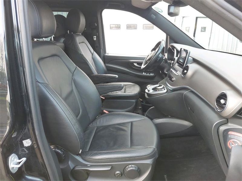 Mercedes-Benz Sprinter • 2018 • 193,077 km 5