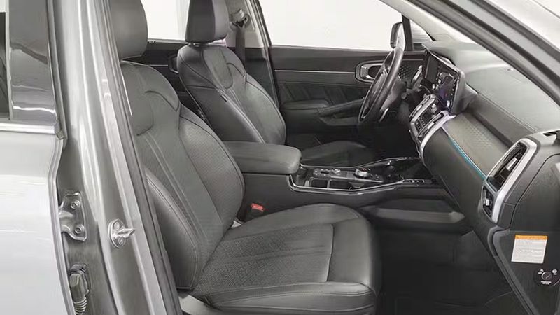 Kia Sorento • 2023 • 36,414 km 11