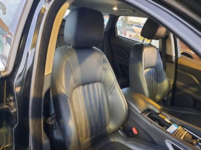 Jaguar F-Pace • 2018 • 221 km 4