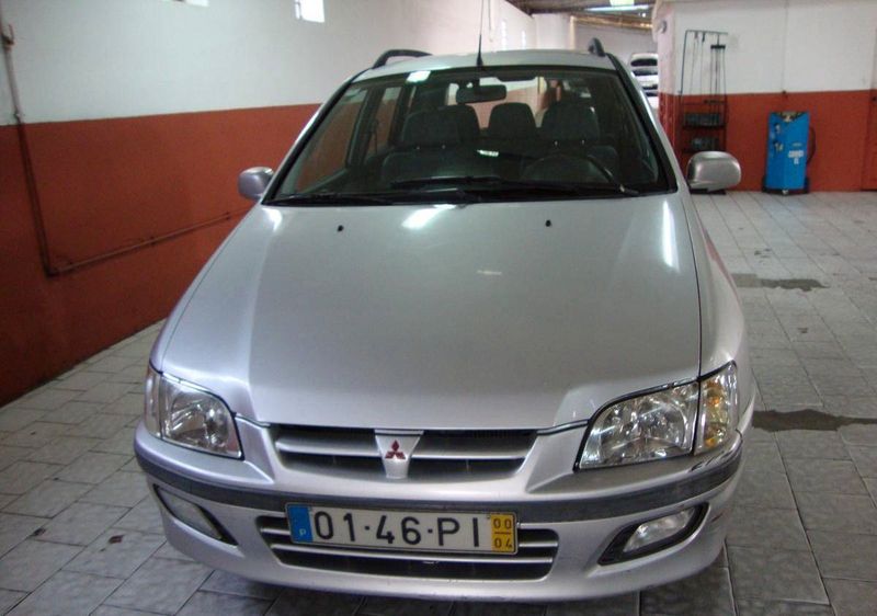 Mitsubishi Space Star • 2000 • 250,000 km 1