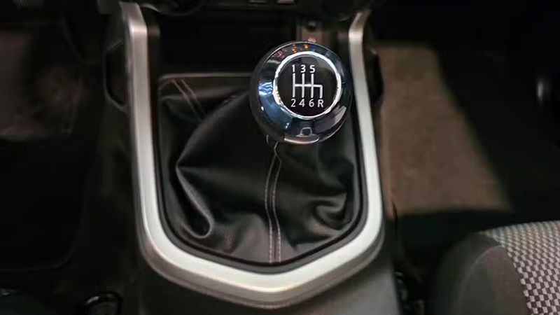 Nissan Navara • 2018 • 68,808 km 3