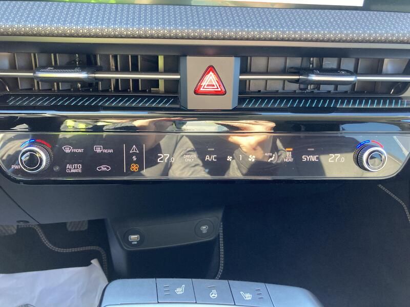 Kia Cee`d • 2024 • 8,150 km 38