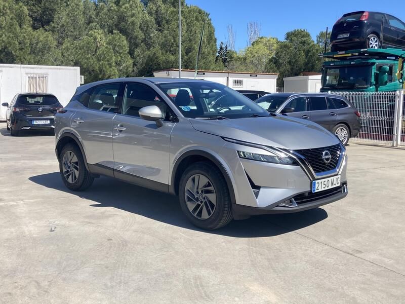 Nissan Qashqai • 2023 • 21,557 km 7