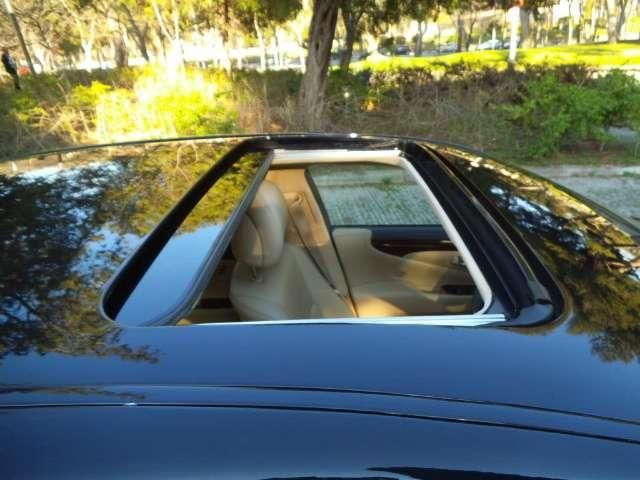 Lexus LS • 2009 • 184,000 km 10