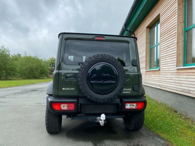 Suzuki Jimny • 2020 • 101,000 km 5