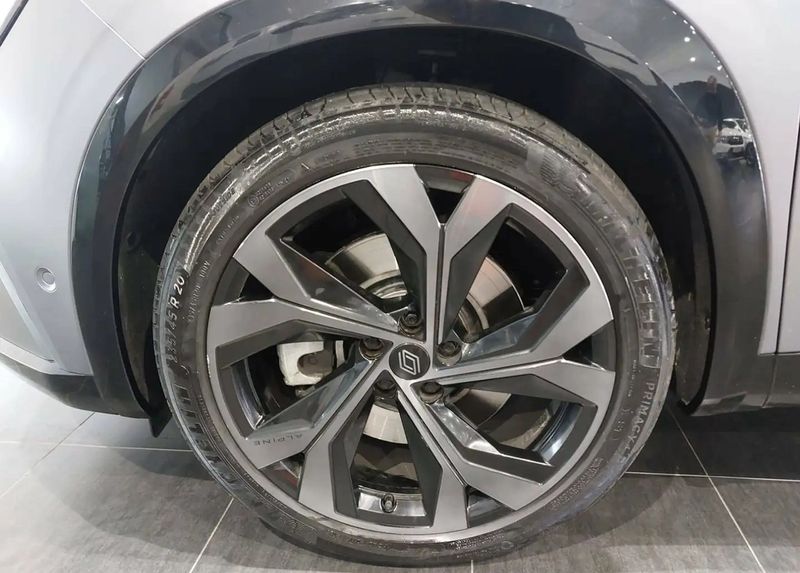 Renault Espace • 2023 • 42,973 km 10