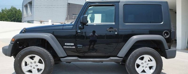 Jeep Wrangler • 2008 • 117,000 km 2