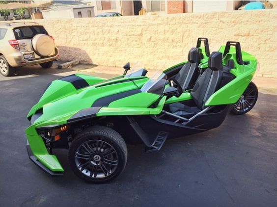 Slingshot polaris slingshot sl 3 wheel • 2022 • 13,500 km 3