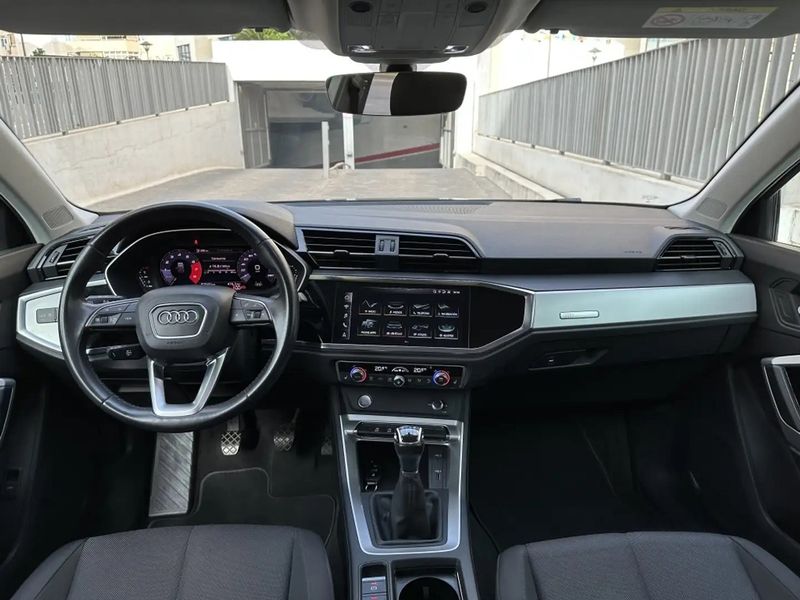 Audi Q3 • 2020 • 87,600 km 2