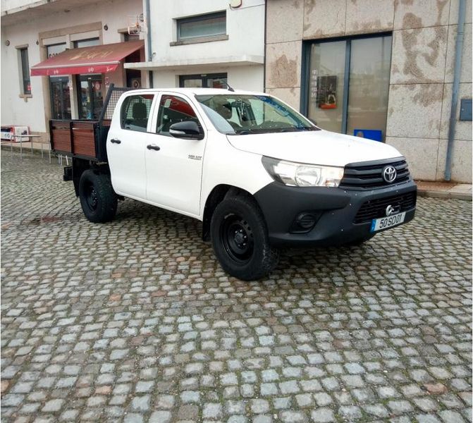 Toyota 4 Runner Limited • 2016 • 20,000 km 1