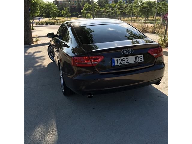 Audi A5 • 2010 • 130,000 km 2