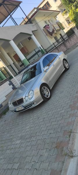 Mercedes-Benz E • 2004 • 567,000 km 9
