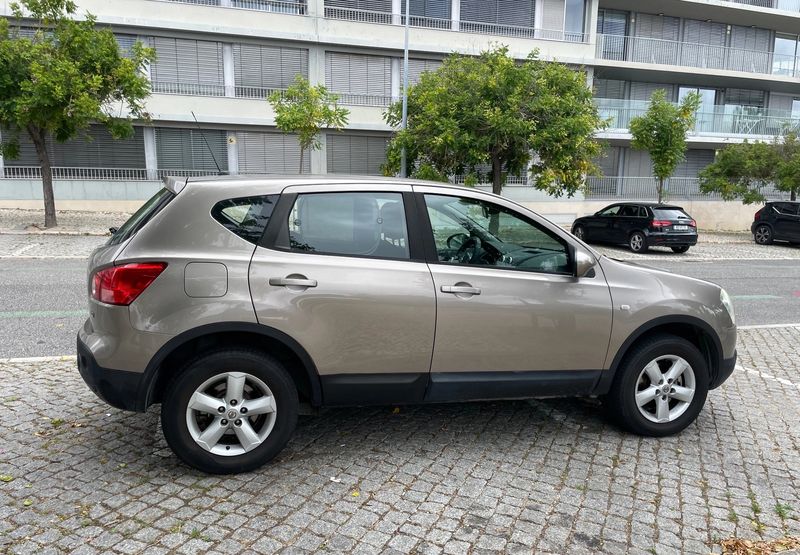 Nissan Qashqai • 2007 • 153,000 km 6