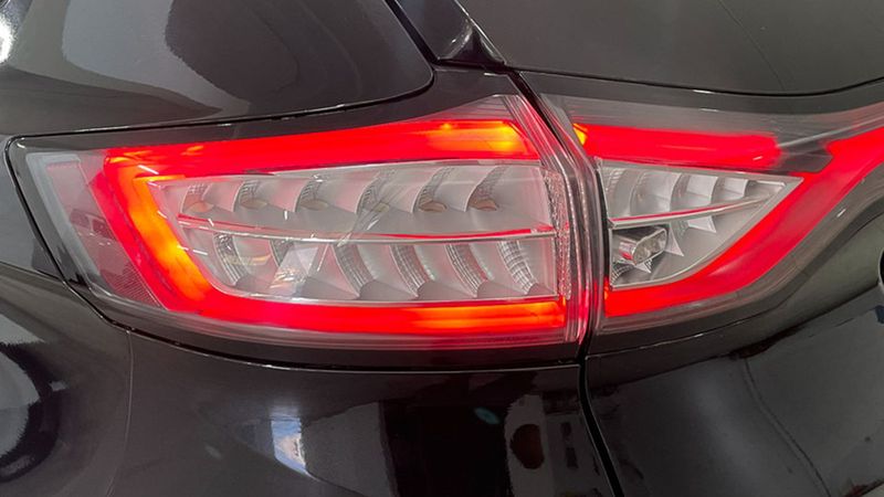 Ford Edge • 2018 • 64,000 km 18