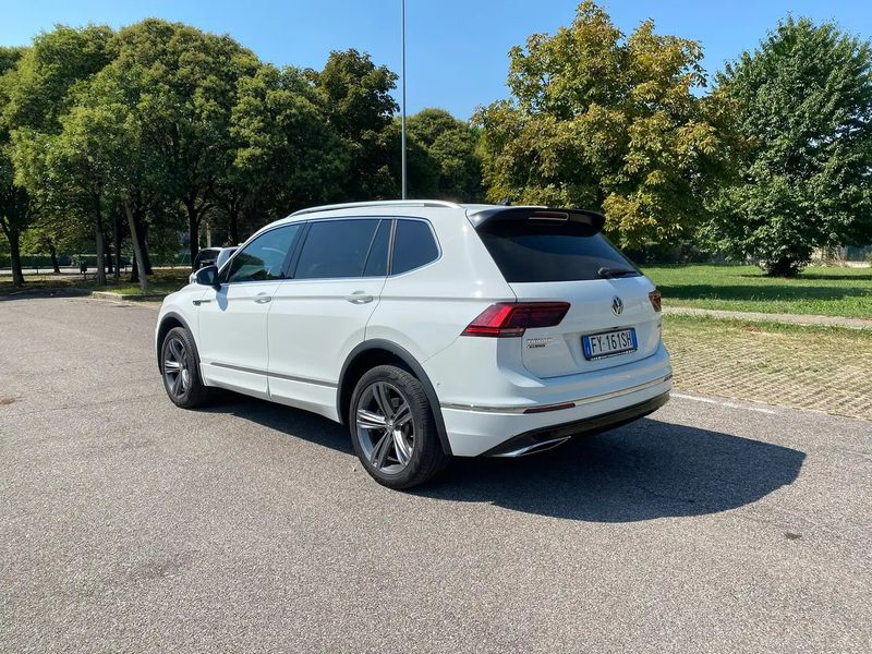 Volkswagen Tiguan • 2019 • 68,000 km 4