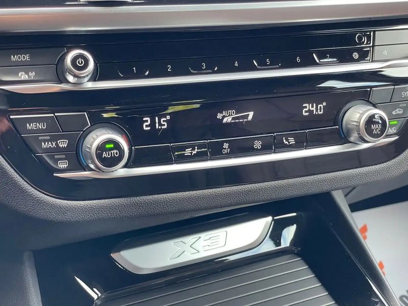 BMW X3 • 2020 • 82,000 km 12