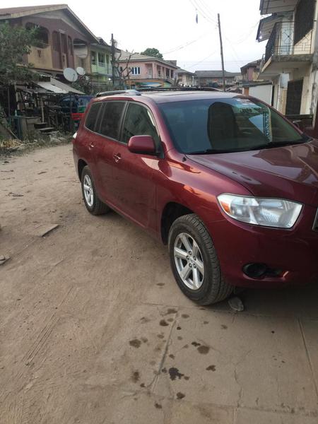 Toyota Highlander • 2010 • 75,000 km 1