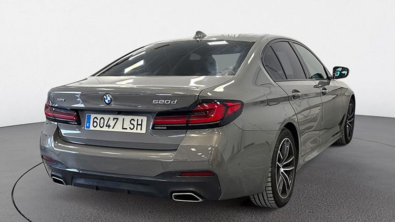 BMW 5 Series • 2021 • 71,733 km 5