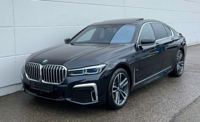 BMW 7 • 2020 • 40,000 km 1