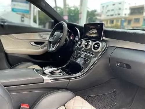 Mercedes-Benz C • 2016 • 99,000 km 10