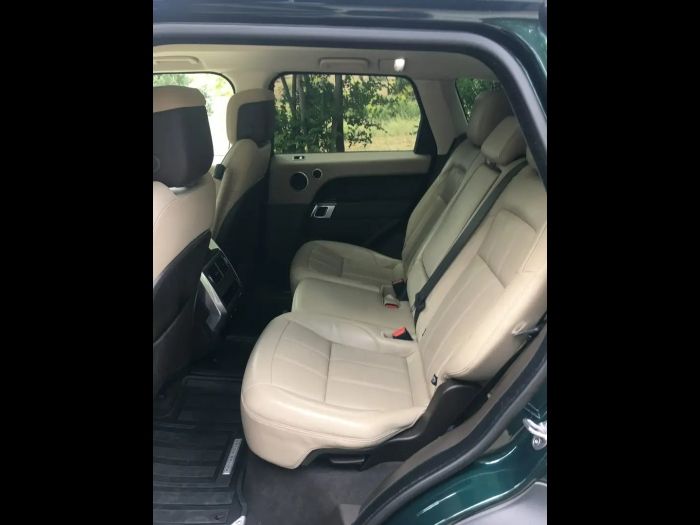 Land Rover Range Rover Sport • 2020 • 69,327 km 6