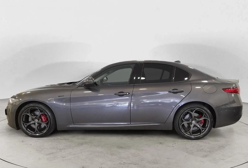 Alfa Romeo Giulia • 2023 • 18,800 km 2