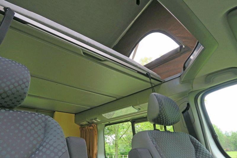 Renault Kangoo Express • 2008 • 129,650 km 10