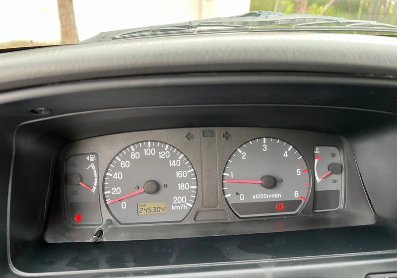 Mitsubishi Pajero • 2001 • 245,304 km 7