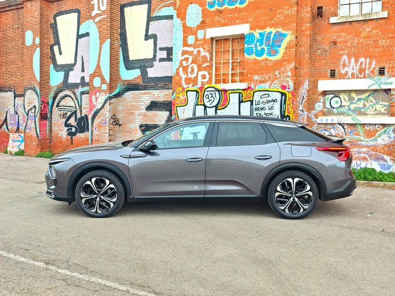 Citroën C5 • 2022 • 31,200 km 7