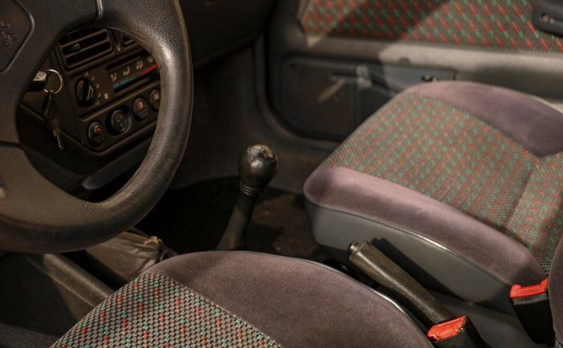Peugeot 106 • 1992 • 90,000 km 5