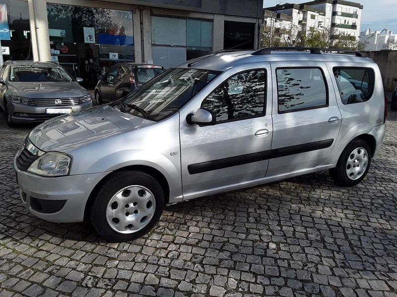 Dacia Logan • 2010 • 80,000 km 3