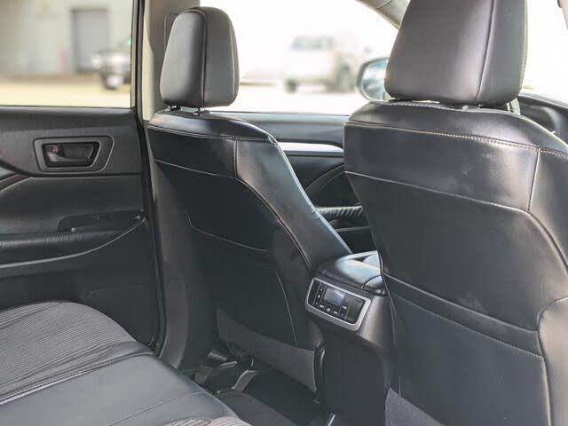 Toyota Highlander • 2015 • 193,933 km 9