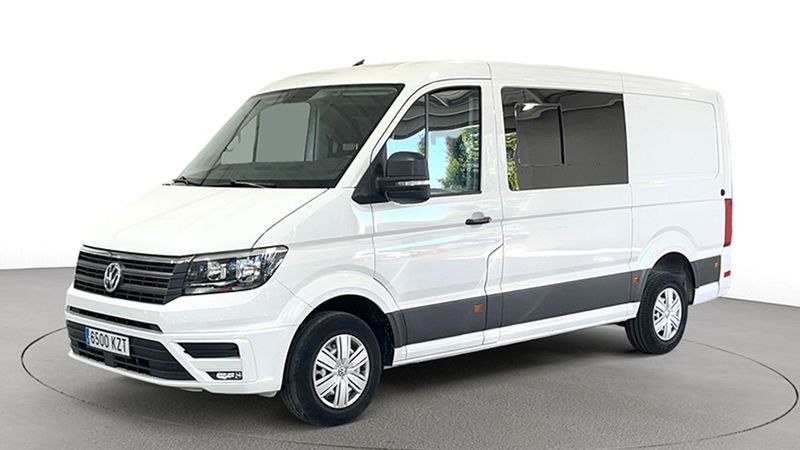 Volkswagen Crafter • 2019 • 126,605 km 1