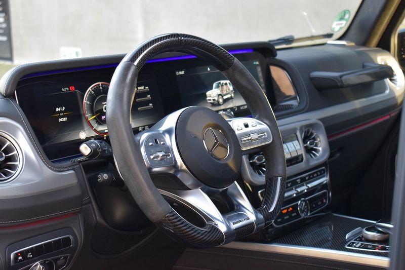 Mercedes-Benz G-Class • 2019 • 41,000 km 6