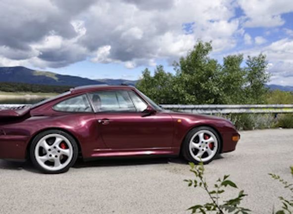 Porsche 911 Turbo • 1995 • 68,000 km 23