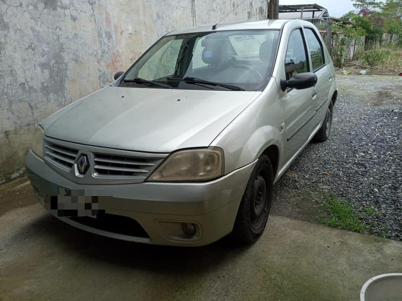 Renault Logan • 2008 • 26,000 km 3