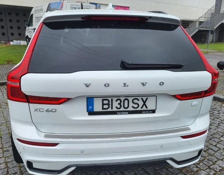 Volvo XC60 • 2021 • 21,300 km 3