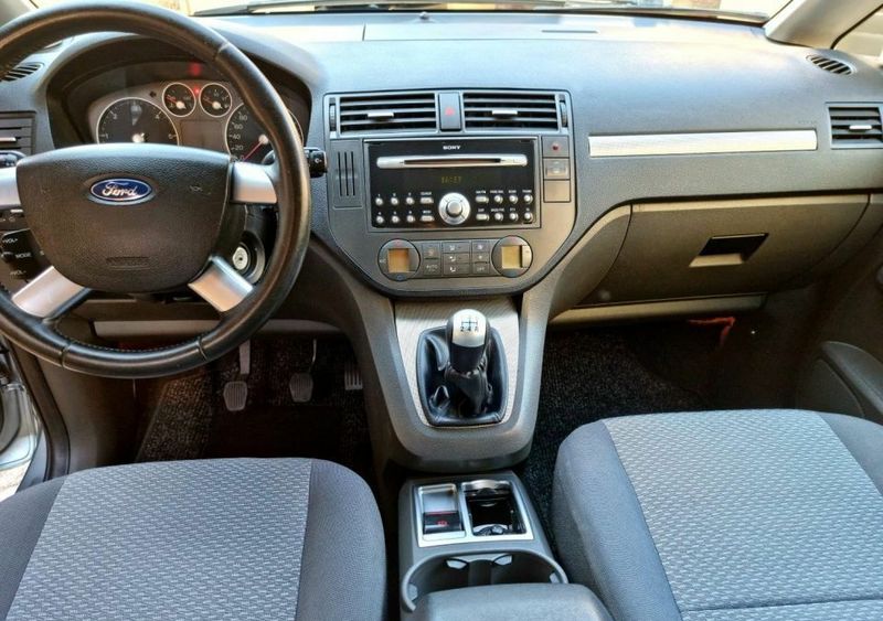 Ford Focus C-Max • 2004 • 190,000 km 2