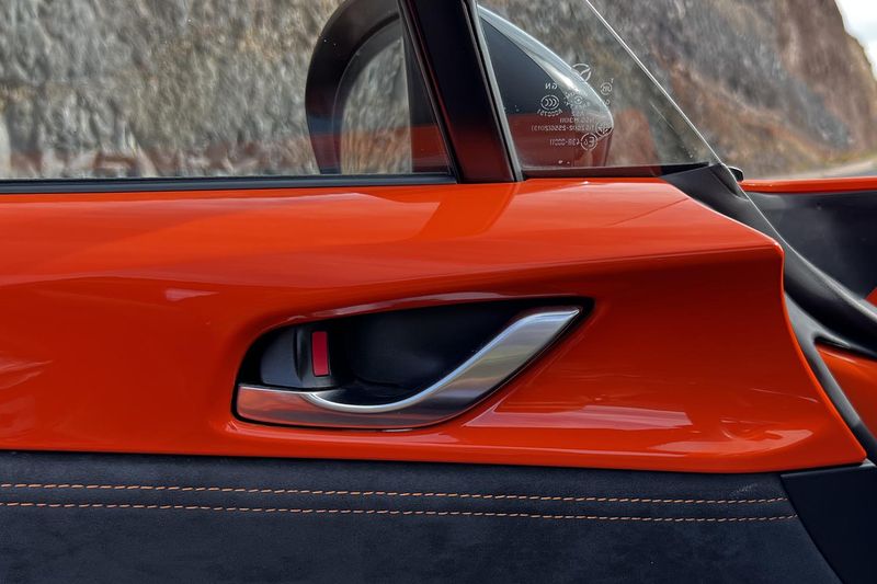 Mazda MX-5 • 2019 • 80,000 km 8