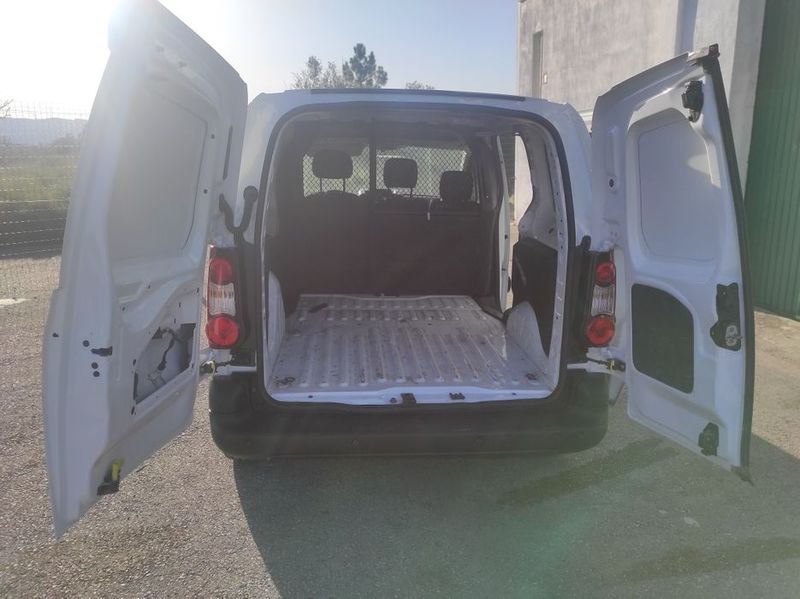 Peugeot 107 • 2018 • 87,000 km 5