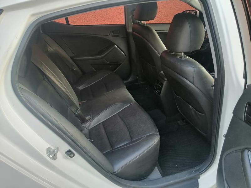 Kia Optima • 2014 • 75,494 km 3