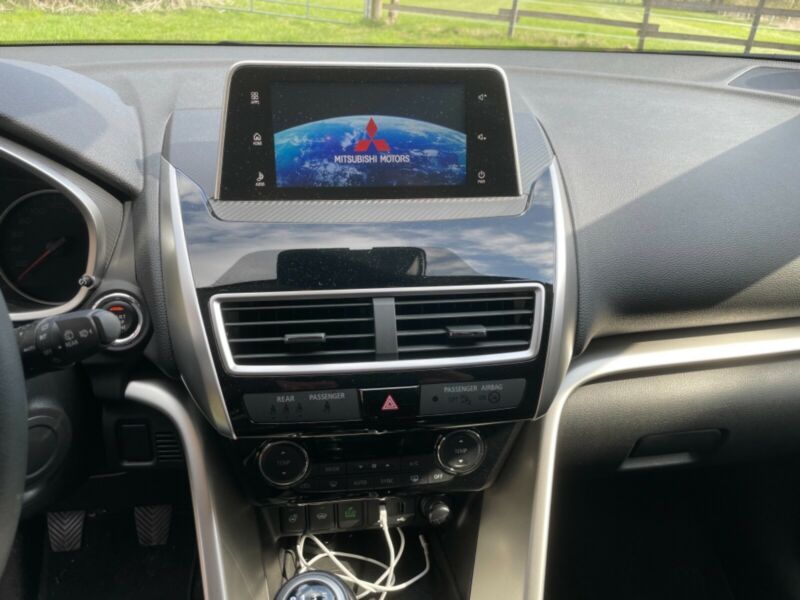 Mitsubishi Eclipse • 2019 • 55,000 km 8