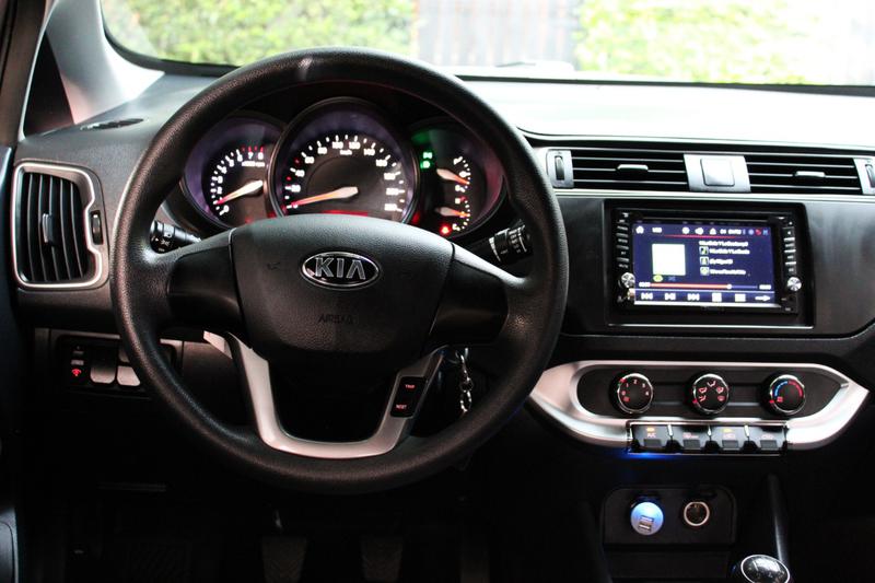 Kia Rio • 2013 • 53,000 km 9