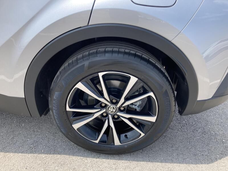 Toyota C-HR • 2024 • 28,374 km 15