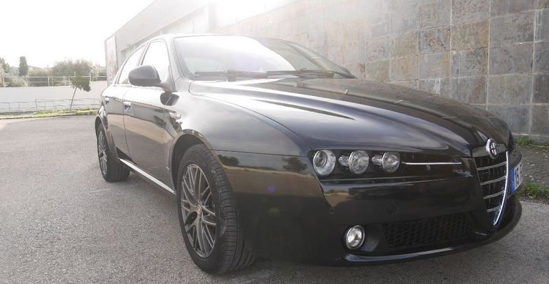 Alfa Romeo 159 • 2006 • 168,000 km 2