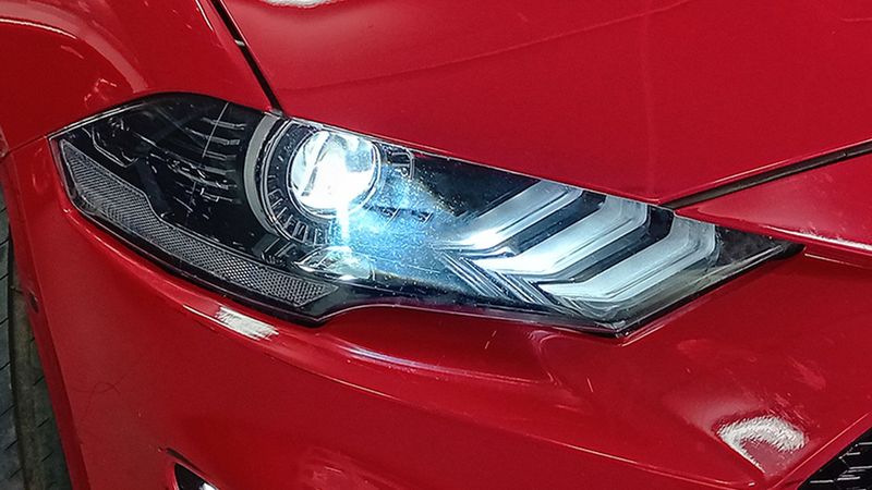 Ford Mustang • 2020 • 57,456 km 12