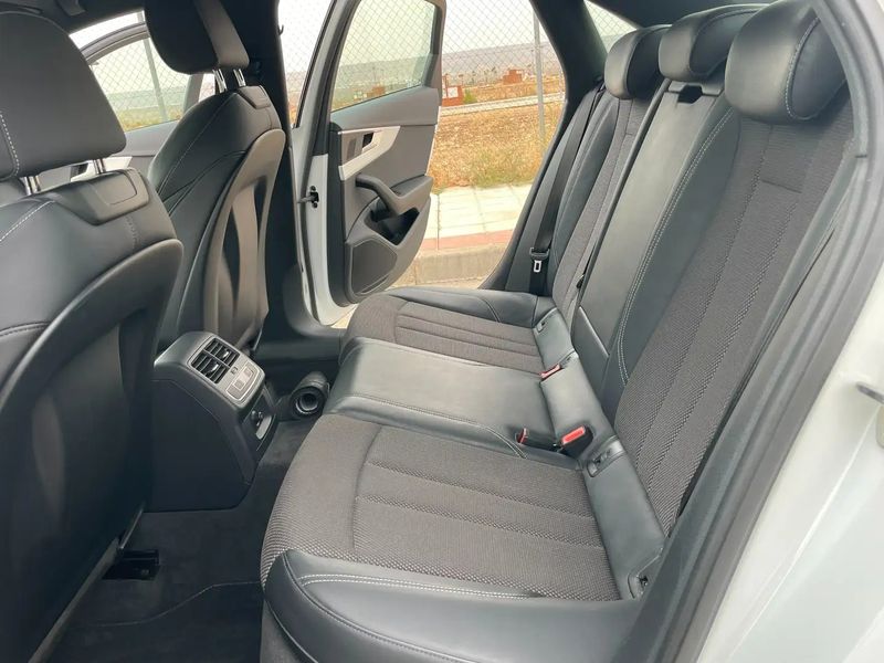 Audi A4 • 2019 • 135,600 km 5