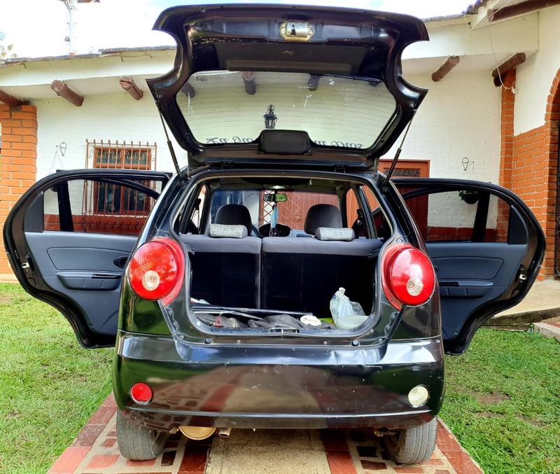 Chevrolet  • 2008 • 155,000 km 6