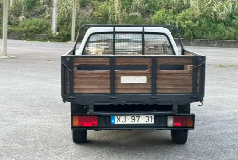 Mitsubishi L200 • 1991 • 390,000 km 2