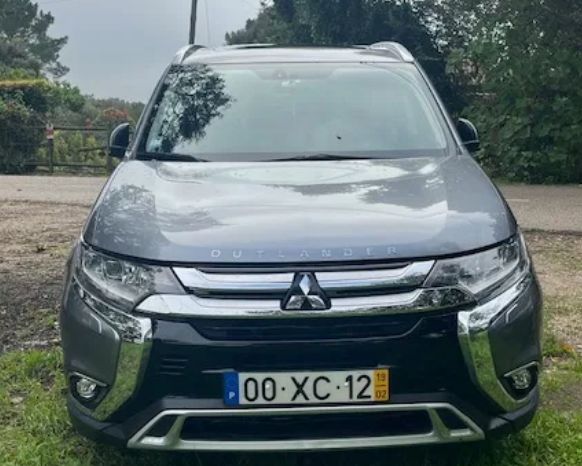 Mitsubishi Outlander • 2019 • 82,263 km 1